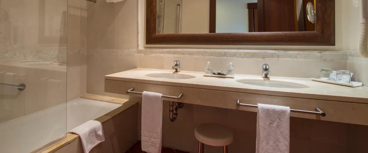 Doble Abuhardillada Puerto Antilla Grand Hotel Islantilla Lepe Doble Abuhardillada Puerto Antilla Grand Hotel Islantilla Lepe